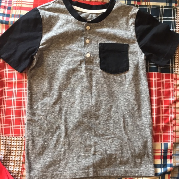 2 tees for boys. - Picture 2 of 3